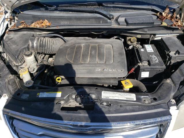 Photo 11 from auction – 2012 CHRYSLER TOWN & COU with VIN 2C4RC1BG0CR326776