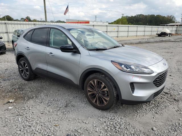 Photo 4 from auction – 2022 FORD ESCAPE SE with VIN 1FMCU0G68NUB13301