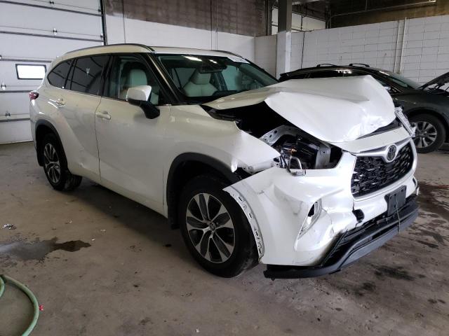 Photo 4 from auction – 2021 TOYOTA HIGHLANDER with VIN 5TDGZRBH1MS137284