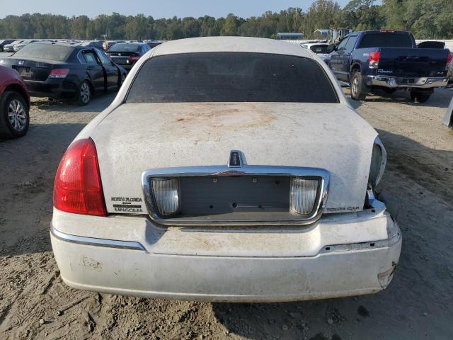 Photo 6 from auction – 2011 LINCOLN TOWN CAR S with VIN 2LNBL8CV2BX757293