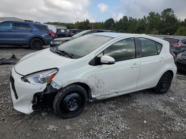 TOYOTA PRIUS C 2016 with VIN JTDKDTB34G1136755 - Photo from auction