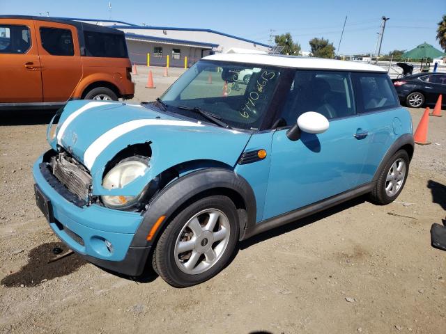 MINI COOPER 2009 with VIN WMWMF33539TW77108 - Photo from auction