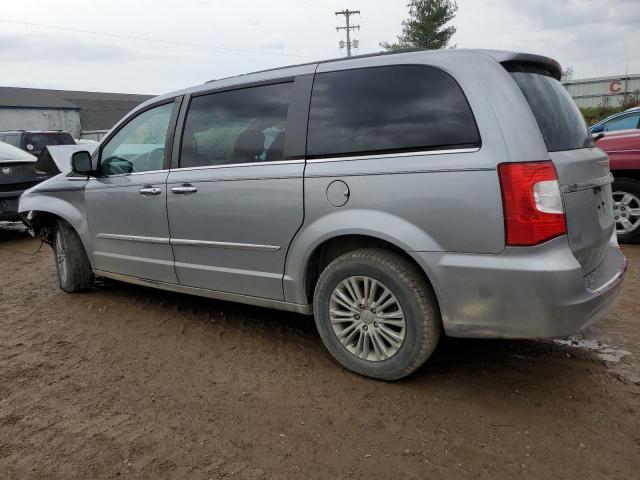 Photo 2 from auction – 2015 CHRYSLER TOWN & COU with VIN 2C4RC1CG9FR553547