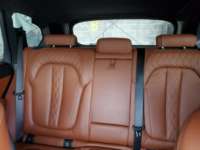 Photo 10 from auction – 2019 BMW X5 XDRIVE5 with VIN 5UXJU2C59KLN64483