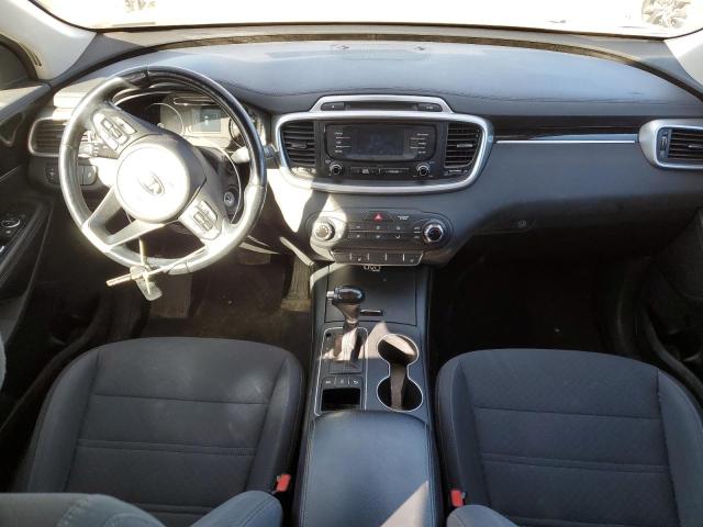 Photo 8 from auction – 2016 KIA SORENTO LX with VIN 5XYPGDA38GG087323