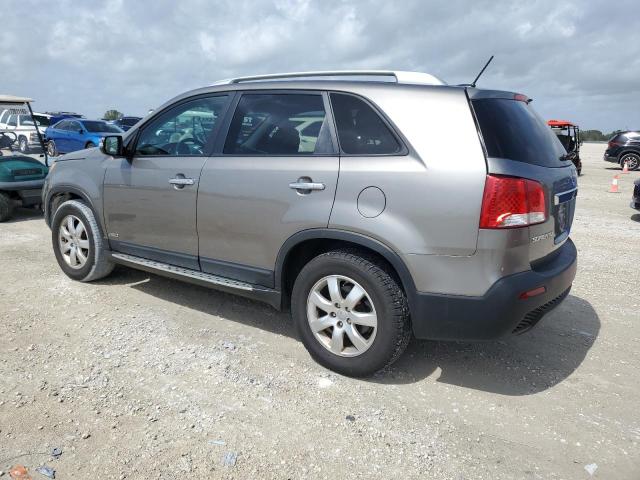 Photo 2 from auction – 2013 KIA SORENTO LX with VIN 5XYKTDA29DG359340