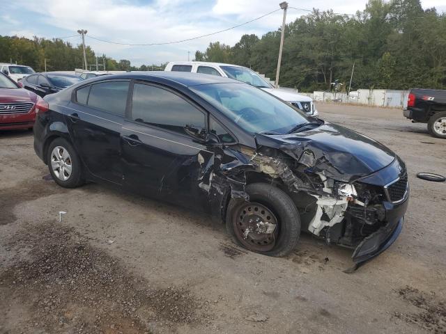Photo 4 from auction – 2017 KIA FORTE LX with VIN 3KPFK4A79HE090372