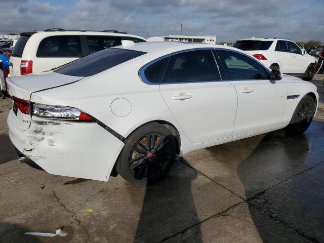 Photo 3 from auction – 2017 JAGUAR XF PRESTIG with VIN SAJBE4BVXHCY35643