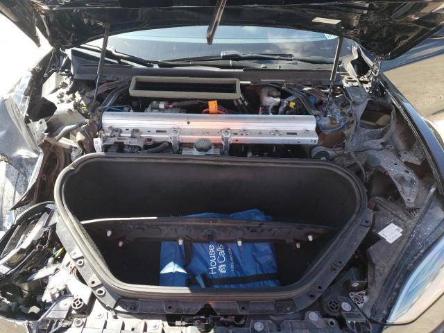Photo 11 from auction – 2022 TESLA MODEL S with VIN 5YJSA1E69NF473171