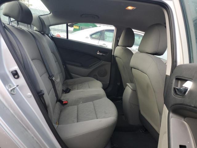 Photo 10 from auction – 2015 KIA FORTE LX with VIN KNAFK4A6XF5394095