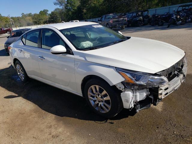 Photo 4 from auction – 2019 NISSAN ALTIMA S with VIN 1N4BL4BV5KC155635
