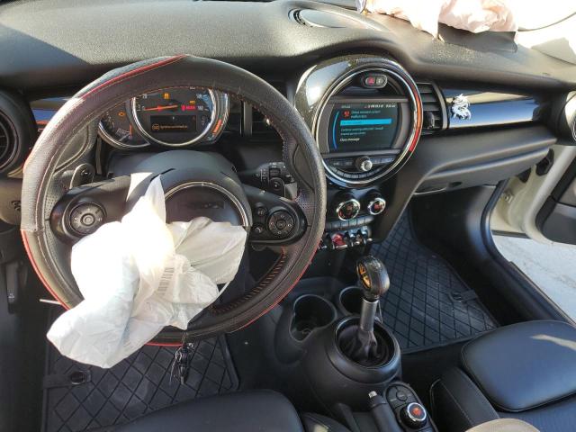Photo 8 from auction – 2019 MINI COOPER S with VIN WMWXP7C52K2A49685
