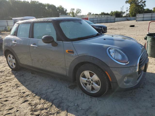 Photo 4 from auction – 2016 MINI COOPER with VIN WMWXU1C50G2D11586