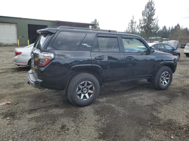 Photo 3 from auction – 2020 TOYOTA 4RUNNER SR with VIN JTEBU5JR7L5830677