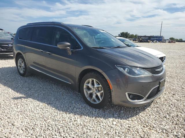 Photo 4 from auction – 2017 CHRYSLER PACIFICA T with VIN 2C4RC1EG4HR832694