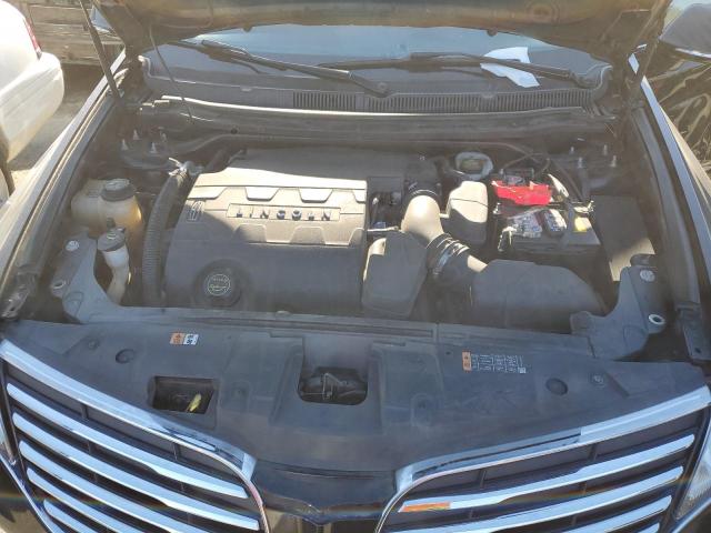 Photo 12 from auction – 2017 LINCOLN MKT with VIN 2LMHJ5NK0HBL01563