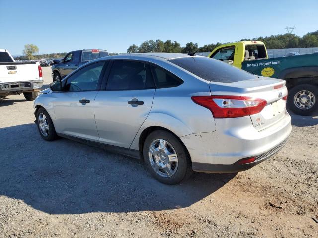 Photo 2 from auction – 2012 FORD FOCUS S with VIN 1FAHP3E2XCL337309