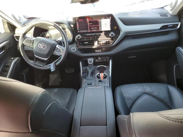 Photo 8 from auction – 2021 TOYOTA HIGHLANDER with VIN 5TDFZRAH4MS070533