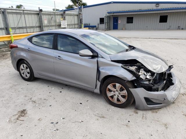 Photo 4 from auction – 2016 HYUNDAI ELANTRA SE with VIN 5NPDH4AE1GH664784