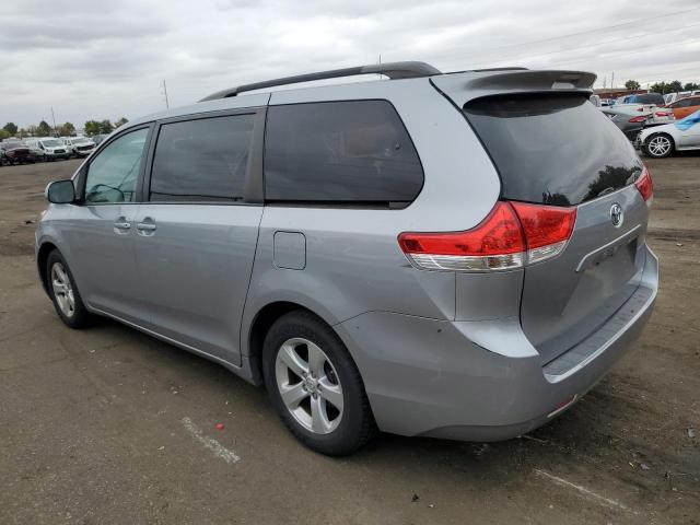 Photo 2 from auction – 2013 TOYOTA SIENNA LE with VIN 5TDKK3DCXDS378564
