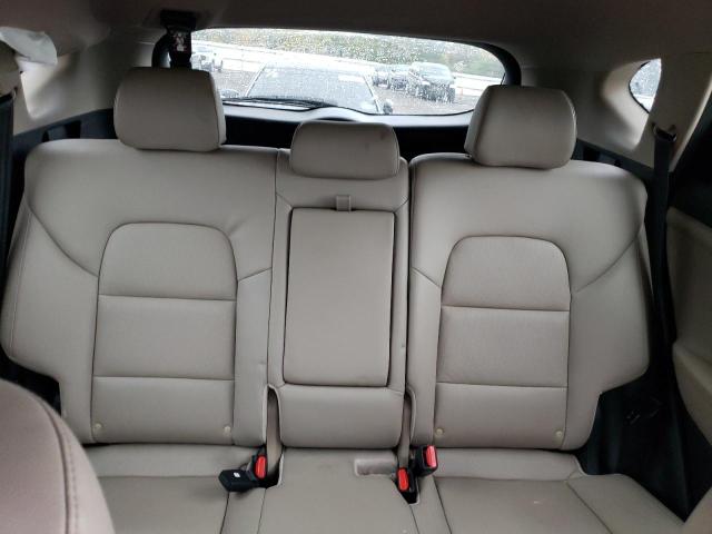 Photo 10 from auction – 2018 HYUNDAI TUCSON SEL with VIN KM8J3CA46JU830583