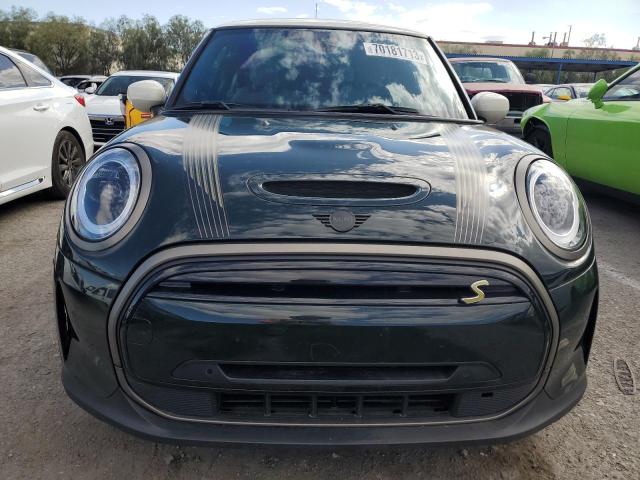 صورة رقم 5 من المزاد - 2023 MINI COOPER SE مع VIN WMW13DJ04P2T47537
