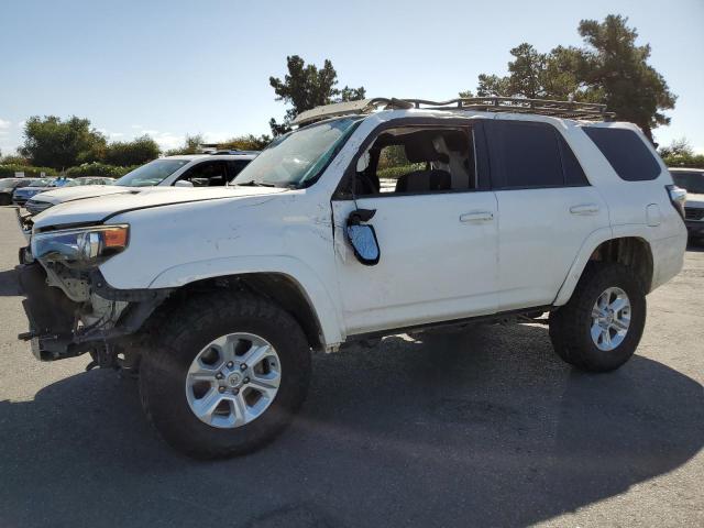 Photo 1 from auction – 2014 TOYOTA 4RUNNER SR with VIN JTEBU5JR1E5199914