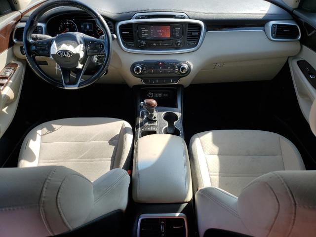 Photo 8 from auction – 2016 KIA SORENTO LX with VIN 5XYPGDA33GG137058