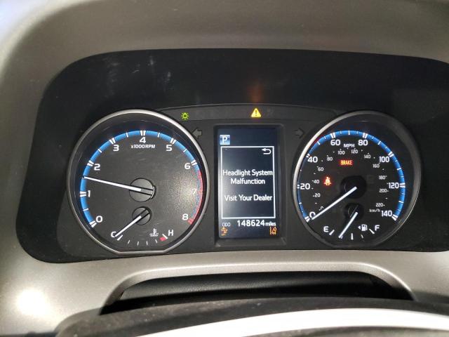 Photo 9 from auction – 2017 TOYOTA RAV4 XLE with VIN 2T3RFREV8HW560001