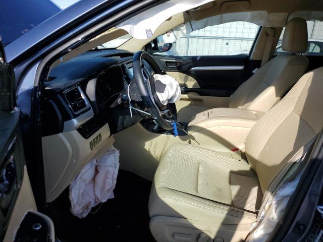 Photo 7 from auction – 2015 TOYOTA HIGHLANDER with VIN 5TDBKRFH7FS211948
