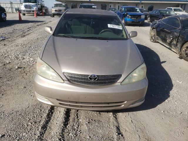 Photo 5 from auction – 2004 TOYOTA CAMRY LE with VIN 4T1BE32KX4U869158