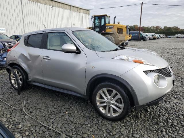 Photo 4 from auction – 2012 NISSAN JUKE S with VIN JN8AF5MV0CT114674