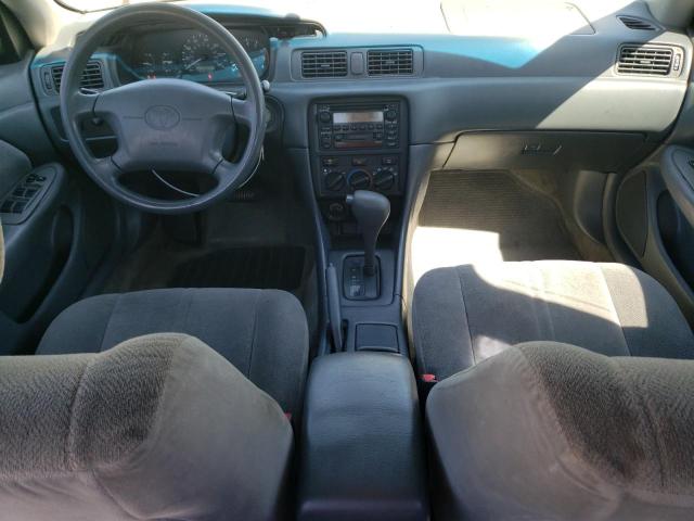 Photo 8 from auction – 2000 TOYOTA CAMRY CE with VIN 4T1BG22K9YU688577
