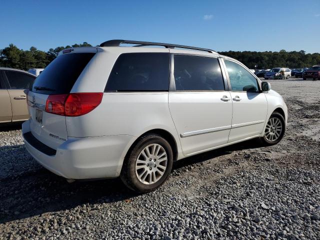Photo 3 from auction – 2010 TOYOTA SIENNA XLE with VIN 5TDYK4CC7AS316522