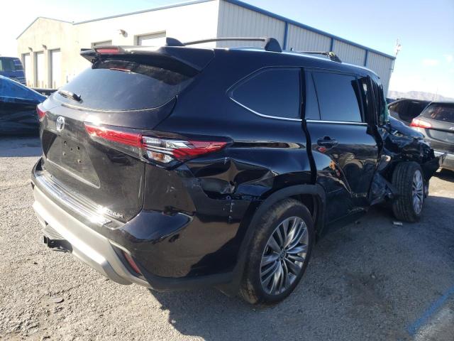 Photo 3 from auction – 2022 TOYOTA HIGHLANDER with VIN 5TDFZRAH8NS142576