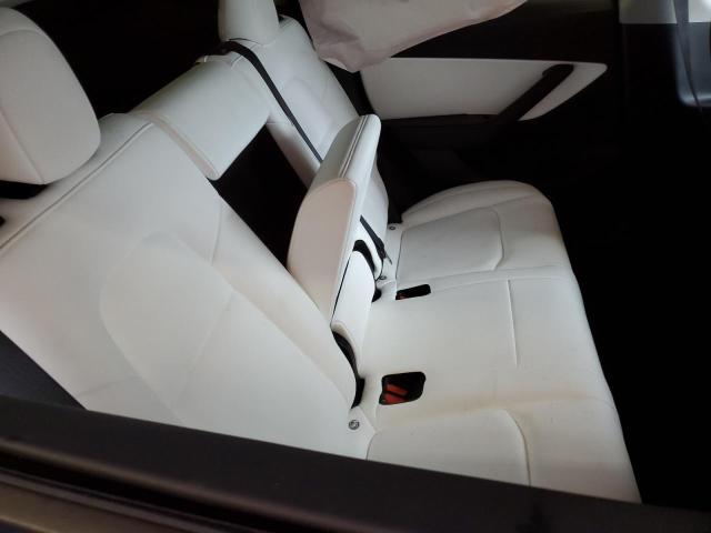 Photo 11 from auction – 2021 TESLA MODEL Y with VIN 5YJYGDEF0MF209605