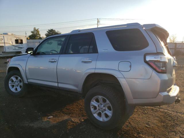 Photo 2 from auction – 2015 TOYOTA 4RUNNER SR with VIN JTEBU5JR7F5229922