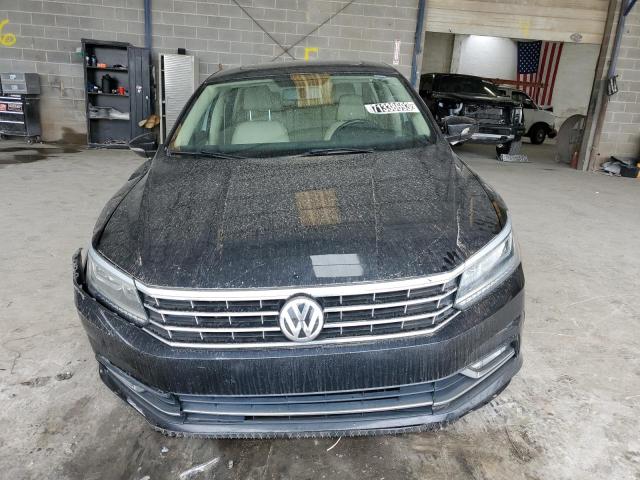 Photo 5 from auction – 2017 VOLKSWAGEN PASSAT SE with VIN 1VWBT7A30HC071935