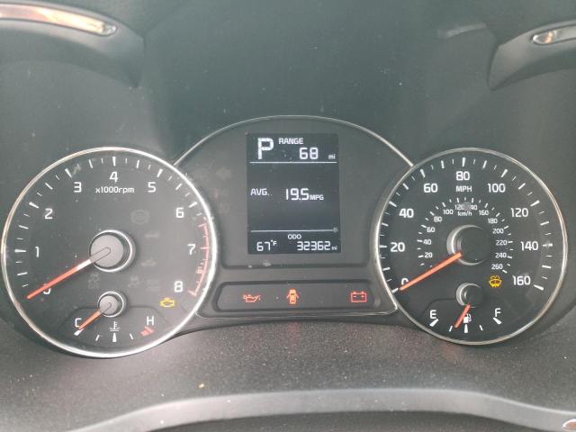 Photo 9 from auction – 2018 KIA FORTE LX with VIN 3KPFK4A75JE244582
