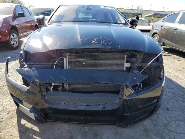 Photo 5 from auction – 2018 JAGUAR XE with VIN SAJAR4FX2JCP37028