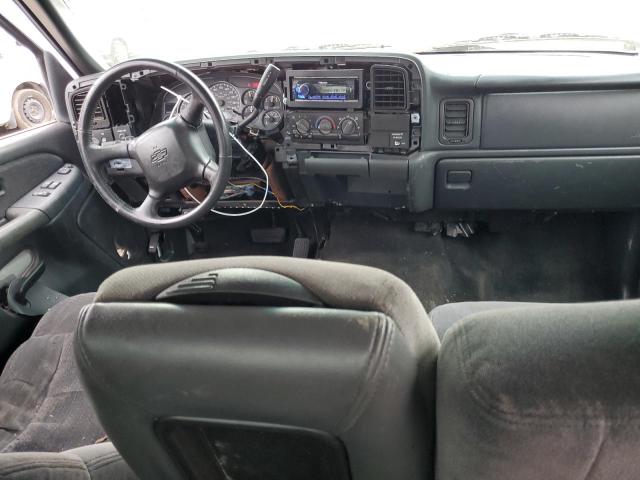 Photo 8 from auction – 2002 CHEVROLET SILVERADO with VIN 2GCEC19V321275791