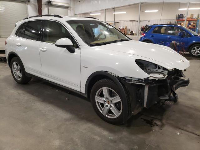 Photo 4 from auction – 2013 PORSCHE CAYENNE with VIN WP1AF2A22DLA42381