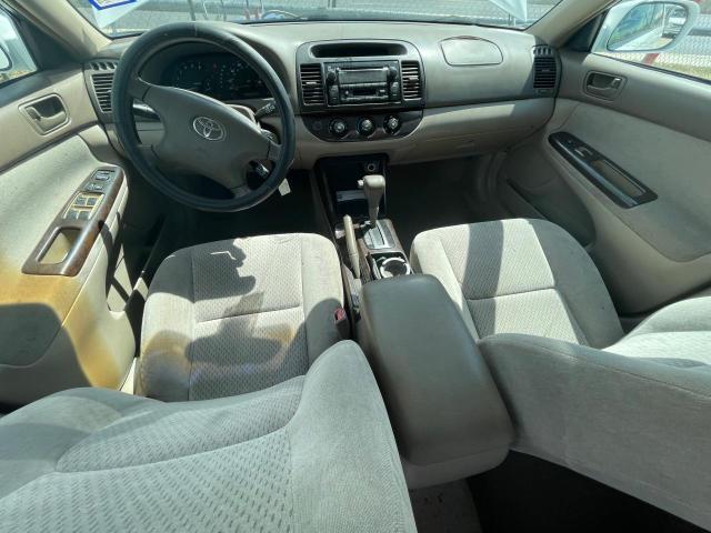 Photo 9 from auction – 2004 TOYOTA CAMRY LE with VIN 4T1BE32K34U274510
