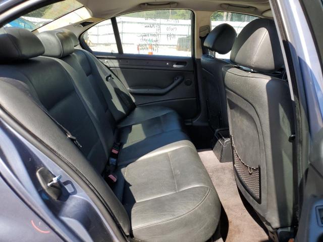 Photo 10 from auction – 2004 BMW 325 I with VIN WBAET37434NJ41772