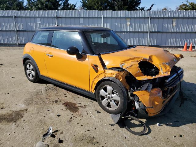 Photo 4 from auction – 2016 MINI COOPER with VIN WMWXP5C59G3B14182