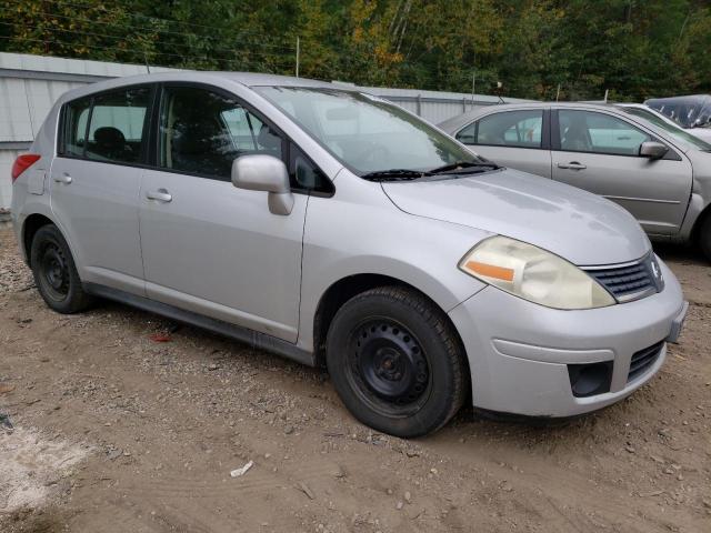 Zdjęcie 4 z aukcji – 2007 NISSAN VERSA S z VIN 3N1BC13E07L361077