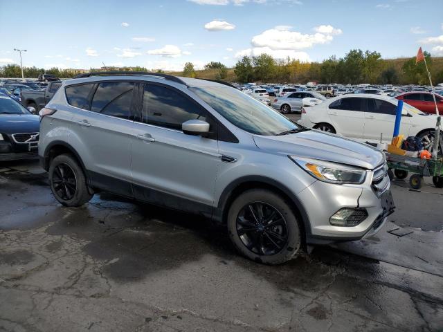 Photo 4 from auction – 2017 FORD ESCAPE SE with VIN 1FMCU9G97HUA39694