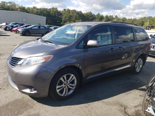 TOYOTA SIENNA LE 2011 with VIN 5TDJK3DC7BS020105 - Photo from auction