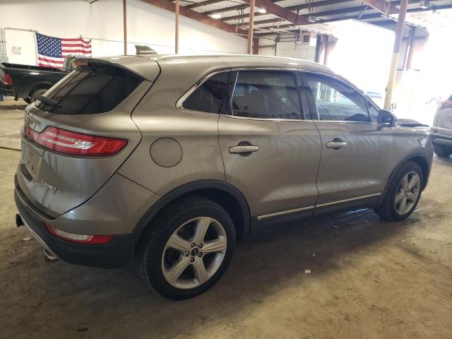 Photo 3 from auction – 2016 LINCOLN MKC PREMIE with VIN 5LMCJ1D98GUJ00433
