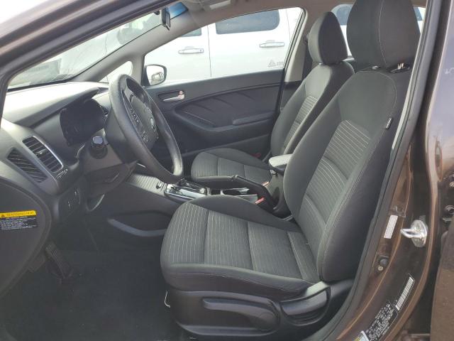 Photo 7 from auction – 2017 KIA FORTE LX with VIN 3KPFL4A78HE048692